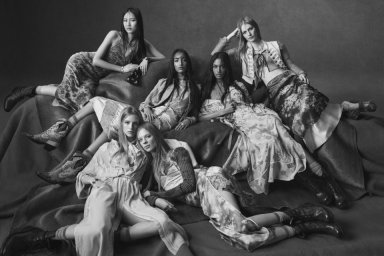 Zara представляет новую рекламную кампанию весенне-летней коллекции